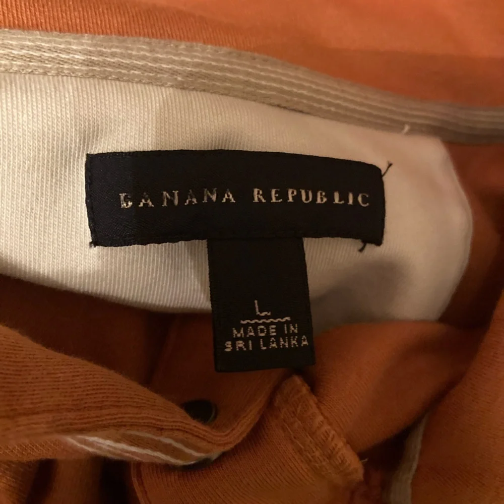 Banana Republic Men's Snap Neck Soft‎ Knit Pullover Sweater Autumn, Orange Large